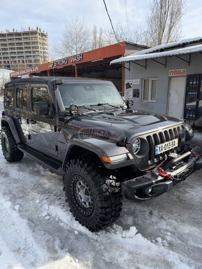 Jeep Wrangler - фото 1