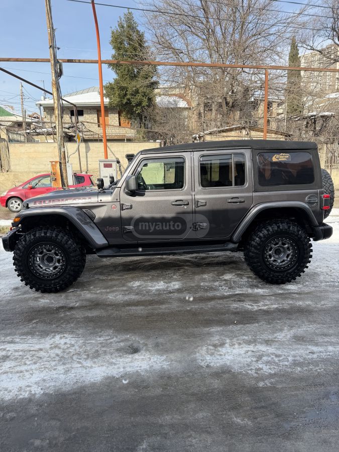 Jeep Wrangler - фото 7