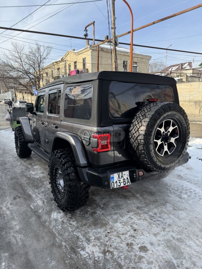Jeep Wrangler - фото 9