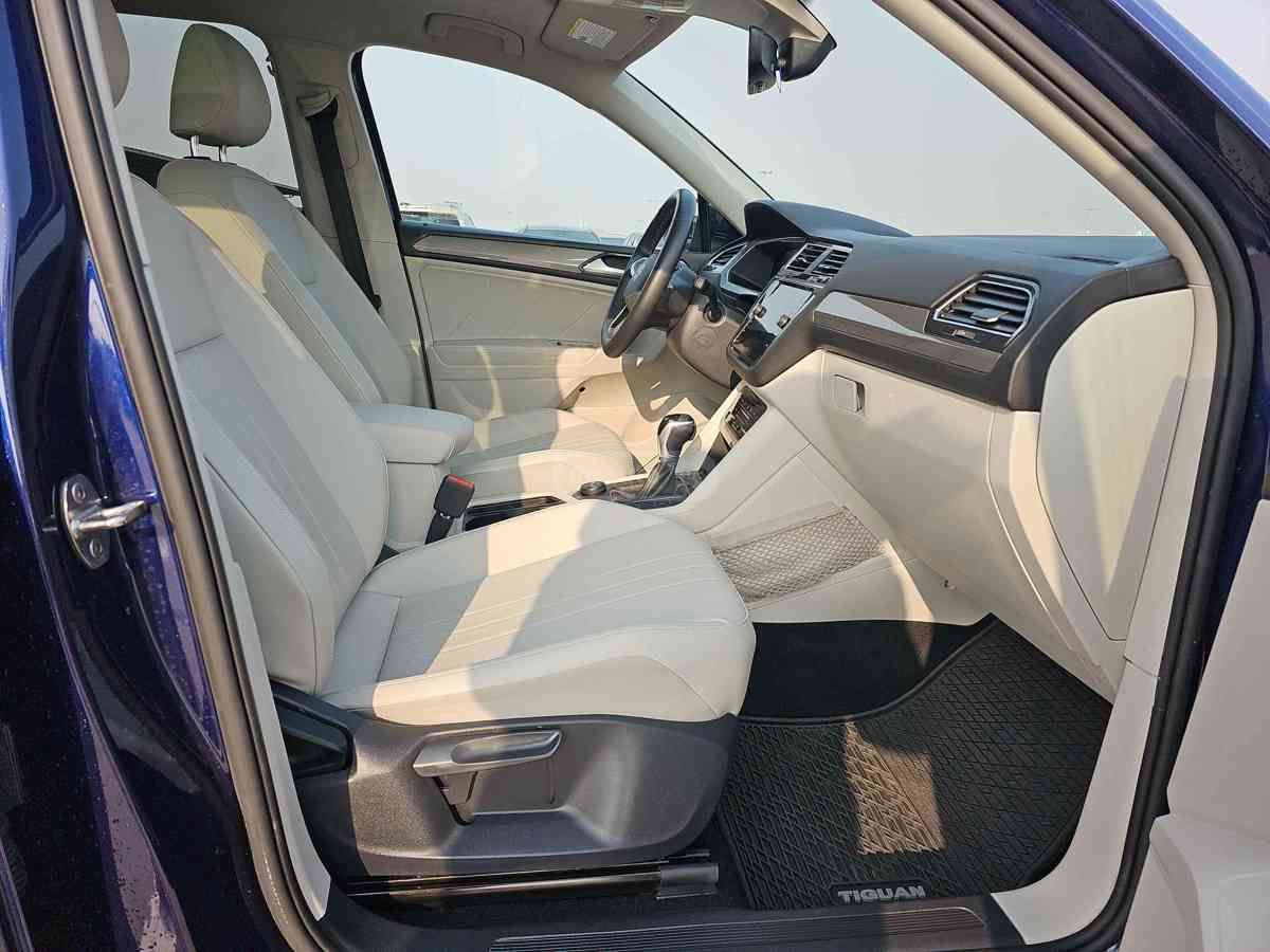 Volkswagen Volkswagen Tiguan — миниатюра 4