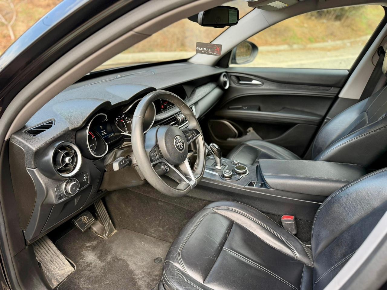 Alfa Romeo Stelvio - фото 6