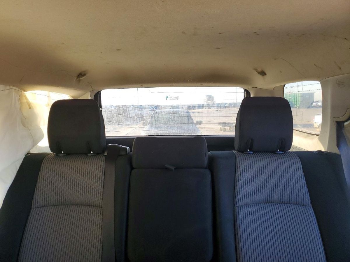 Toyota 4 Runner - фото 10