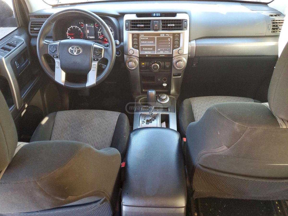 Toyota 4 Runner - фото 8