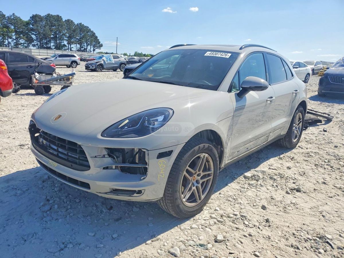 Porsche Macan - фото 1