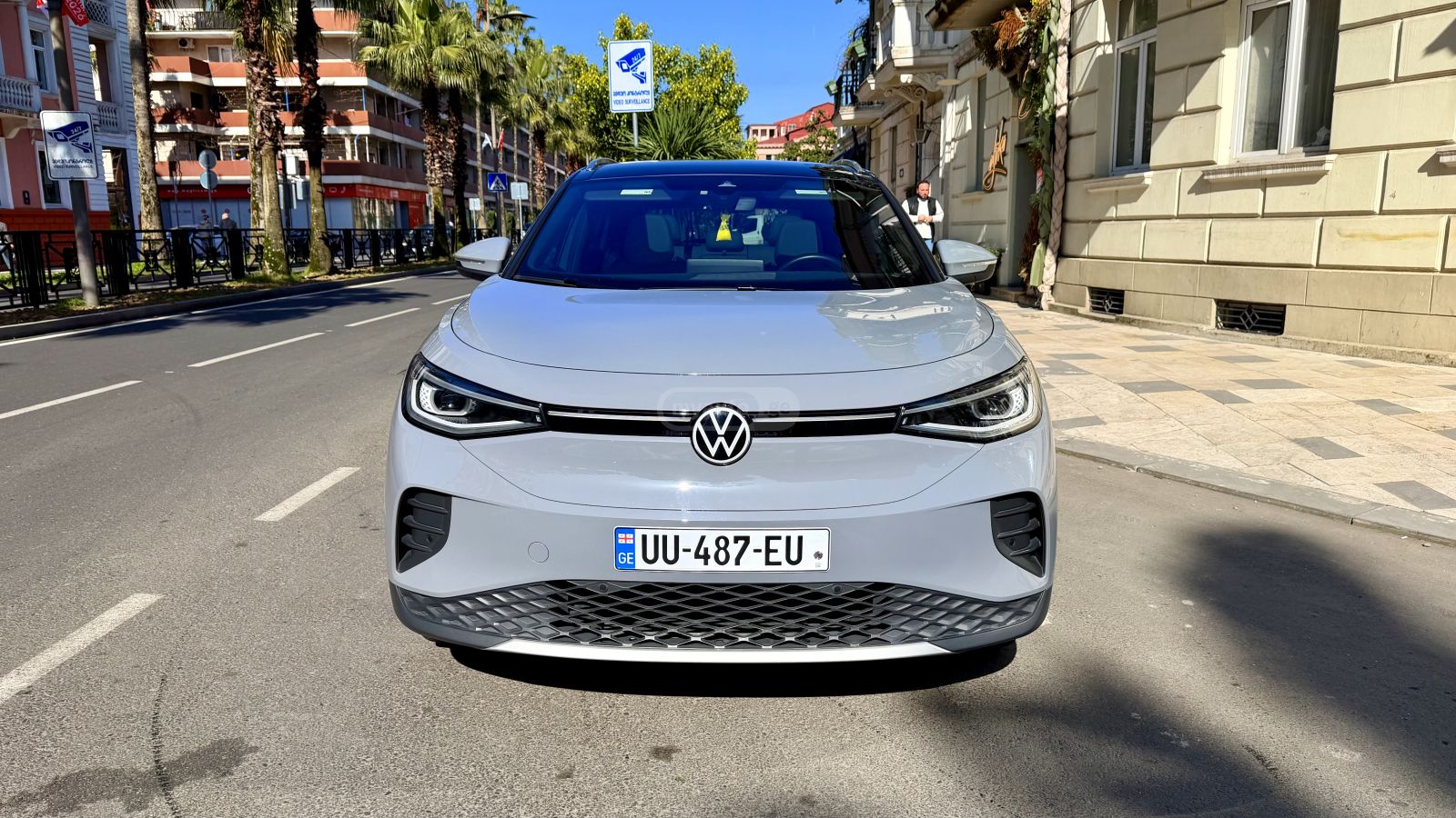 Volkswagen ID 4 - фото 6