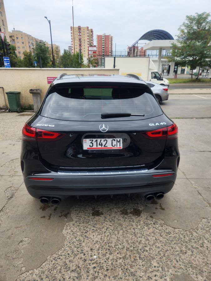 Mercedes-Benz GLA 45 AMG - фото 7
