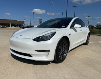 TeslaModel 3