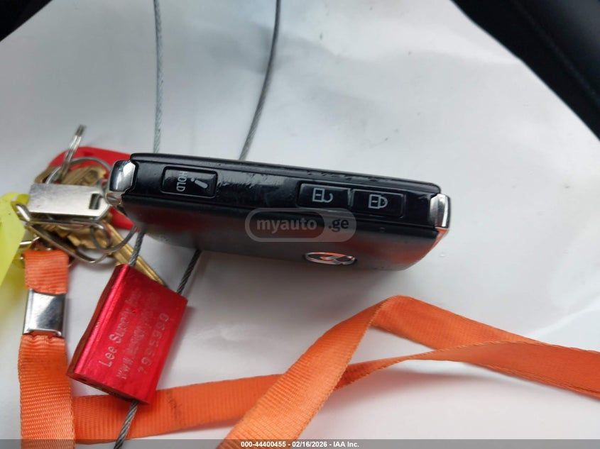 Mazda Mazda 3 - фото 10