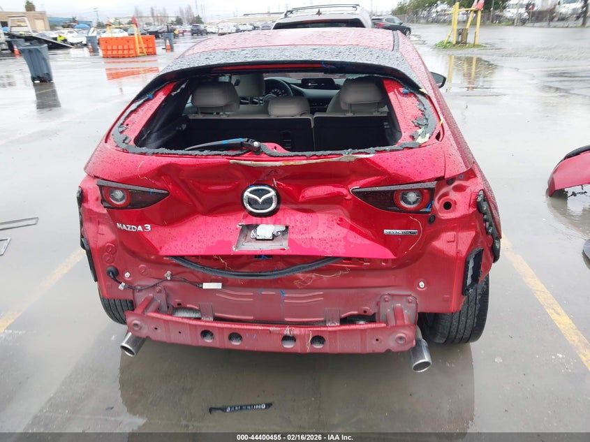 Mazda Mazda 3 - фото 6