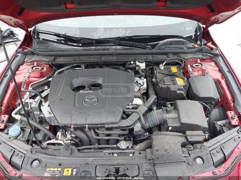 Mazda Mazda 3 - фото 9