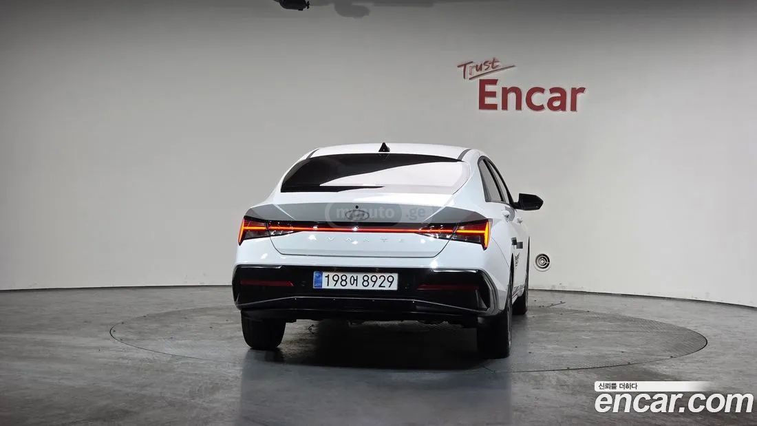 Hyundai Elantra 2026 — миниатюра 4