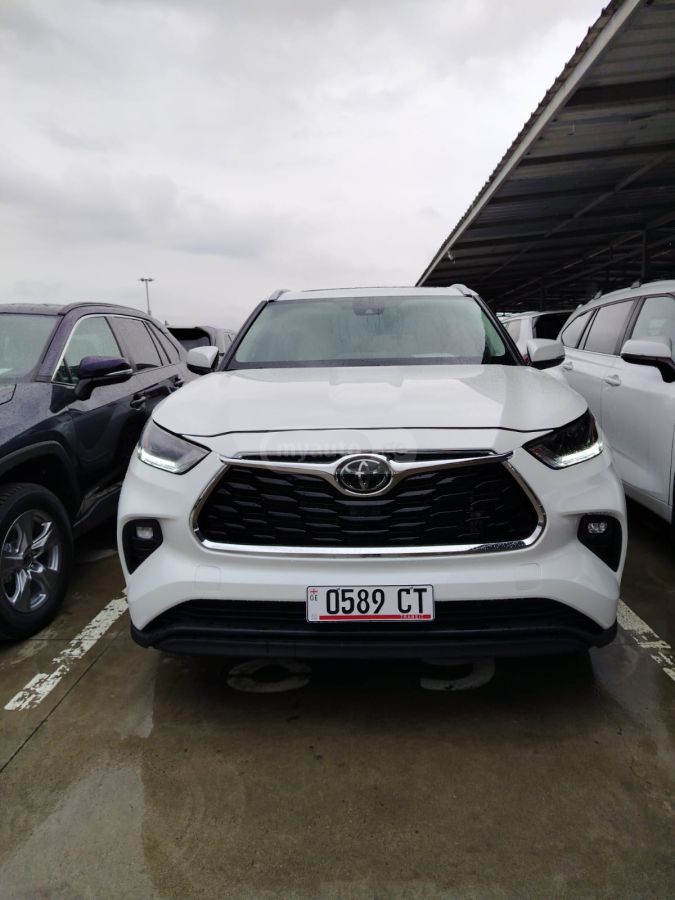 Toyota XLE 4dr All-Wheel Drive Automa — миниатюра 1