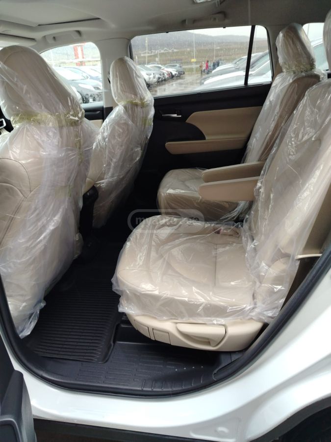 Toyota XLE 4dr All-Wheel Drive Automa — миниатюра 5