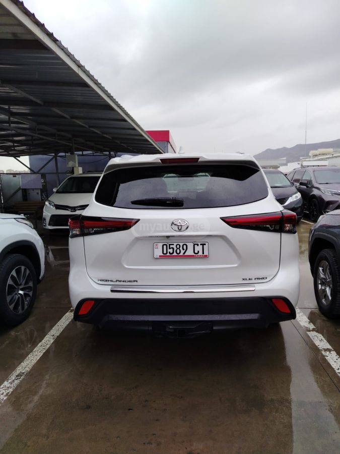 Toyota XLE 4dr All-Wheel Drive Automa — миниатюра 7