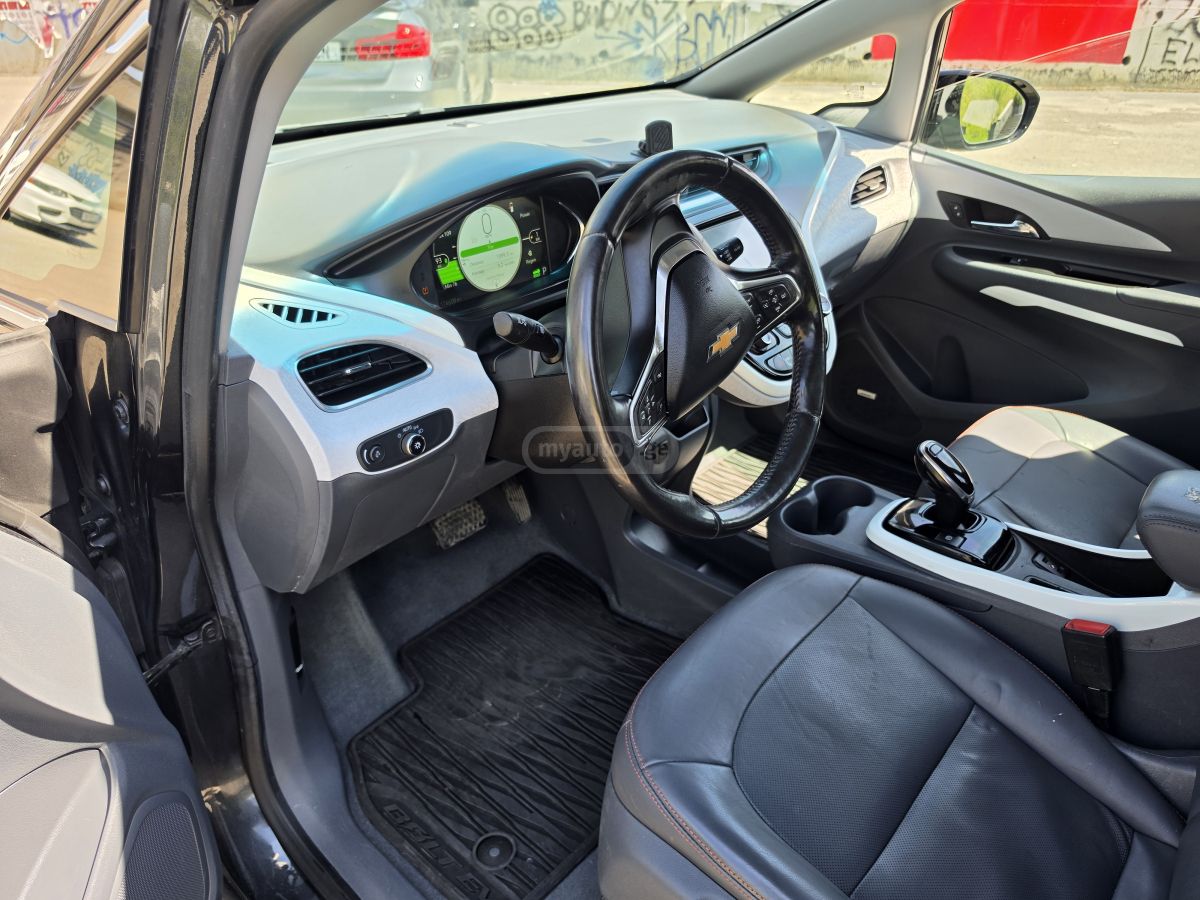 Chevrolet Bolt EV - фото 5
