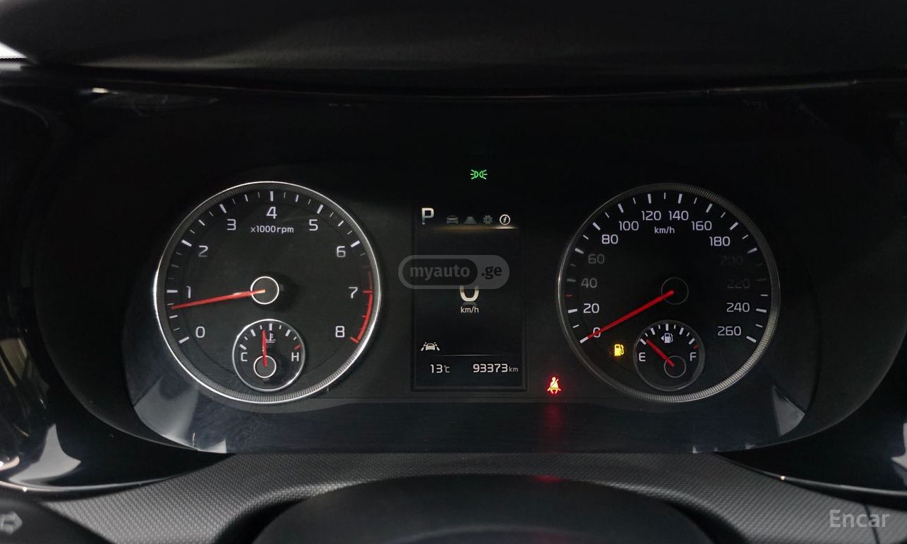Kia K5 - фото 8