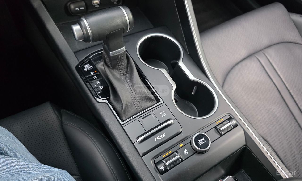 Kia K5 - фото 9