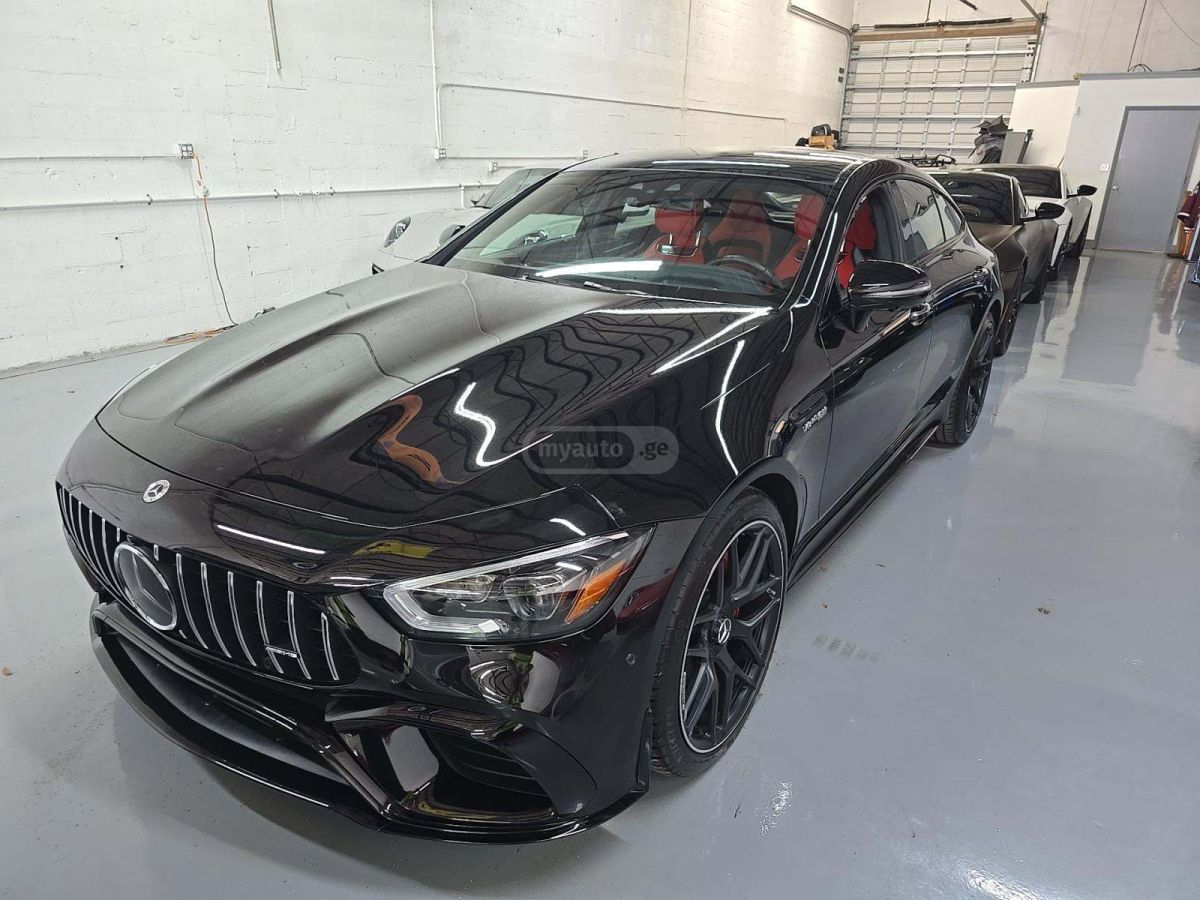 Mercedes-Benz AMG GT 63 - фото 1