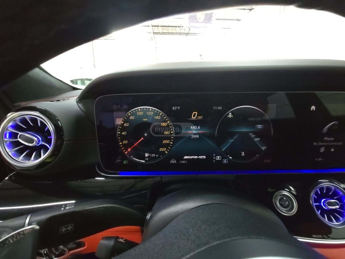 Mercedes-Benz AMG GT 63 - фото 7