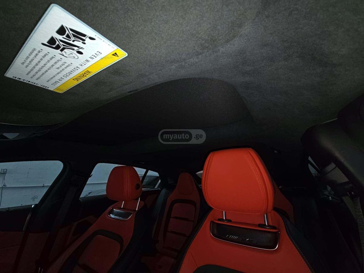 Mercedes-Benz AMG GT 63 - фото 8