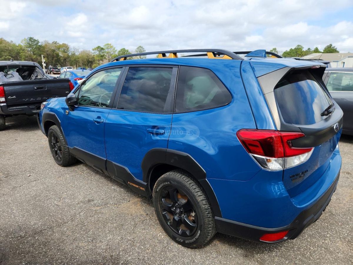 Subaru Forester - фото 2