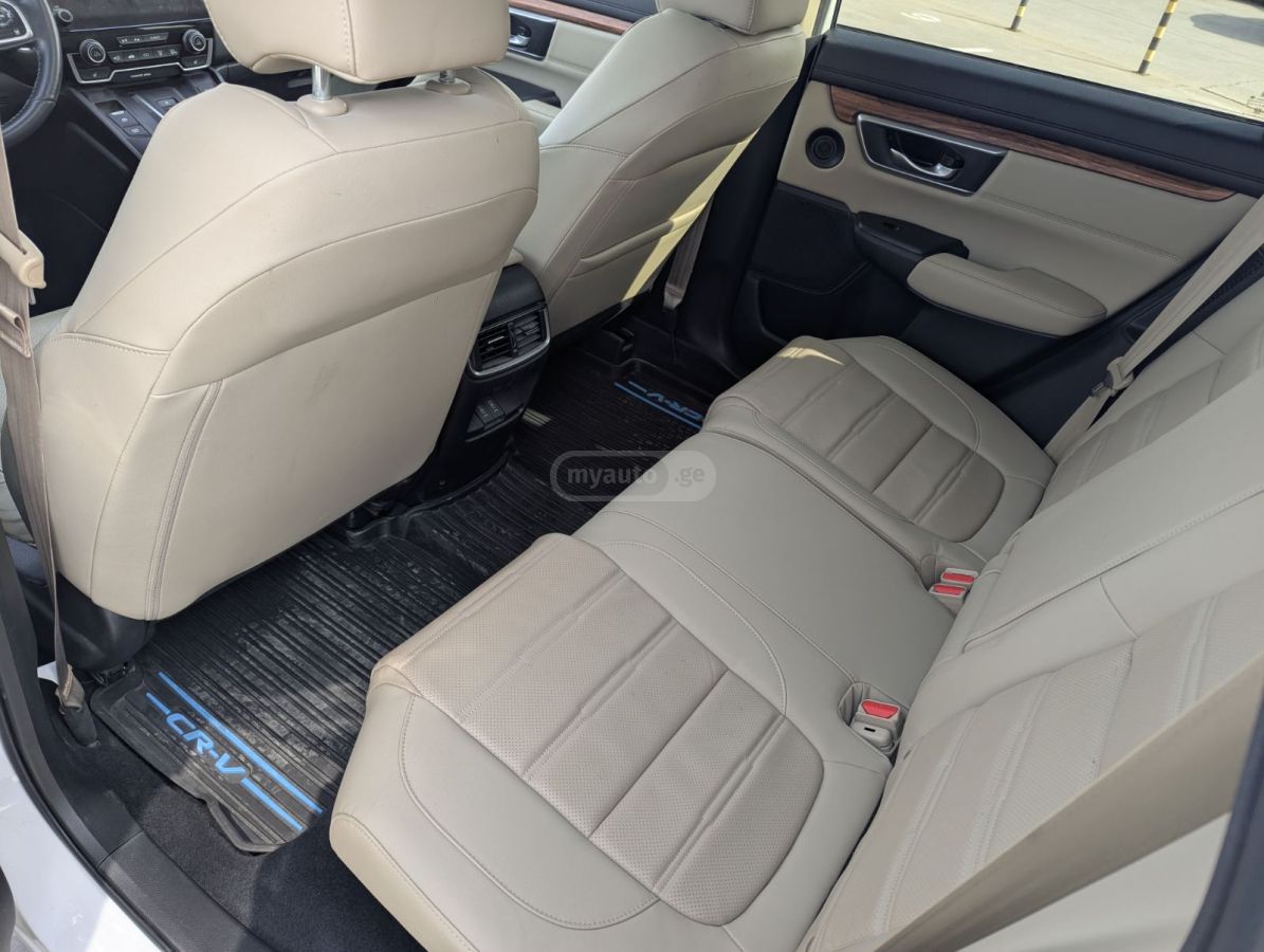 Honda CR-V - фото 11