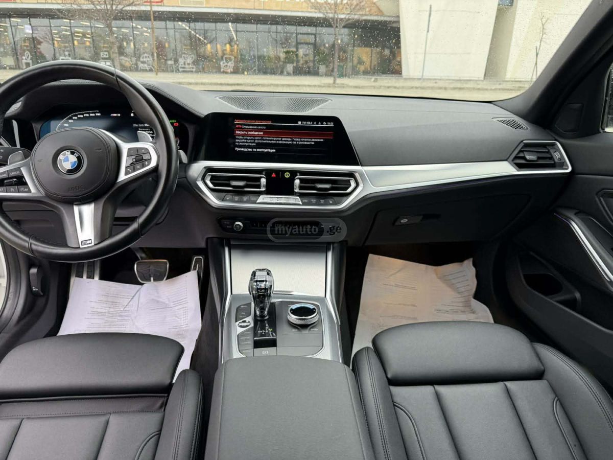 BMW Base 4dr Rear-Wheel Drive Seda — миниатюра 7