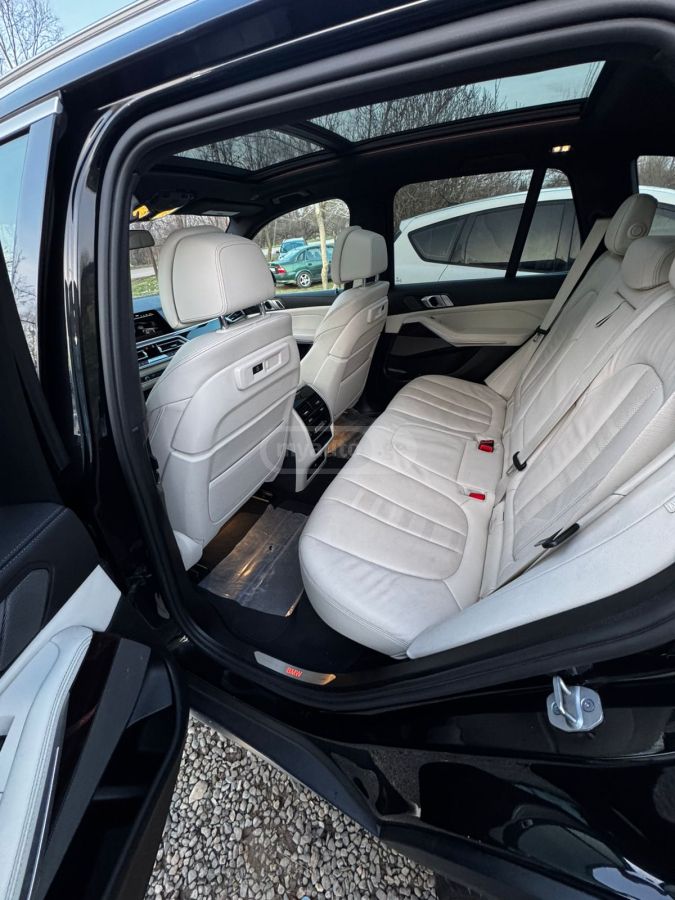 BMW X5 - фото 10