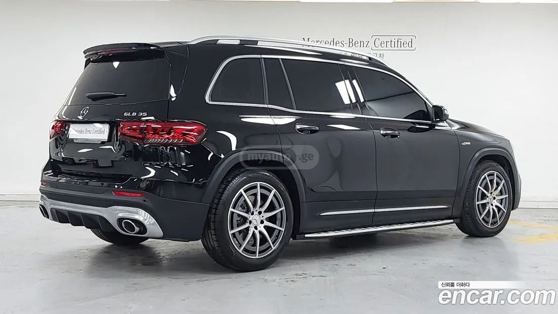 Mercedes-Benz GLB 35 AMG 2023 — миниатюра 2