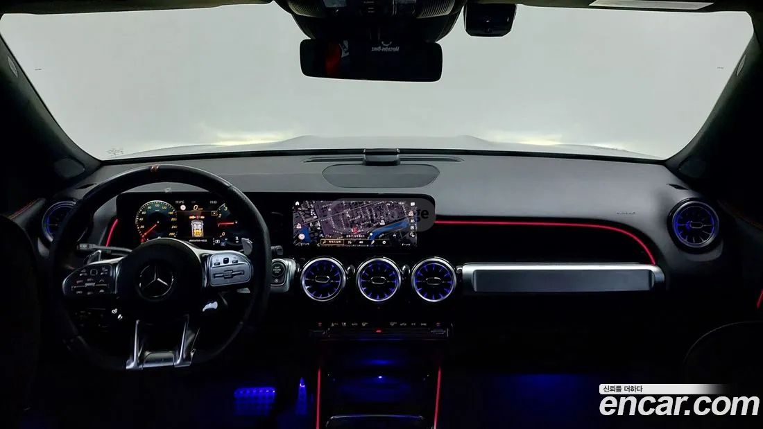 Mercedes-Benz GLB 35 AMG 2023 — миниатюра 7