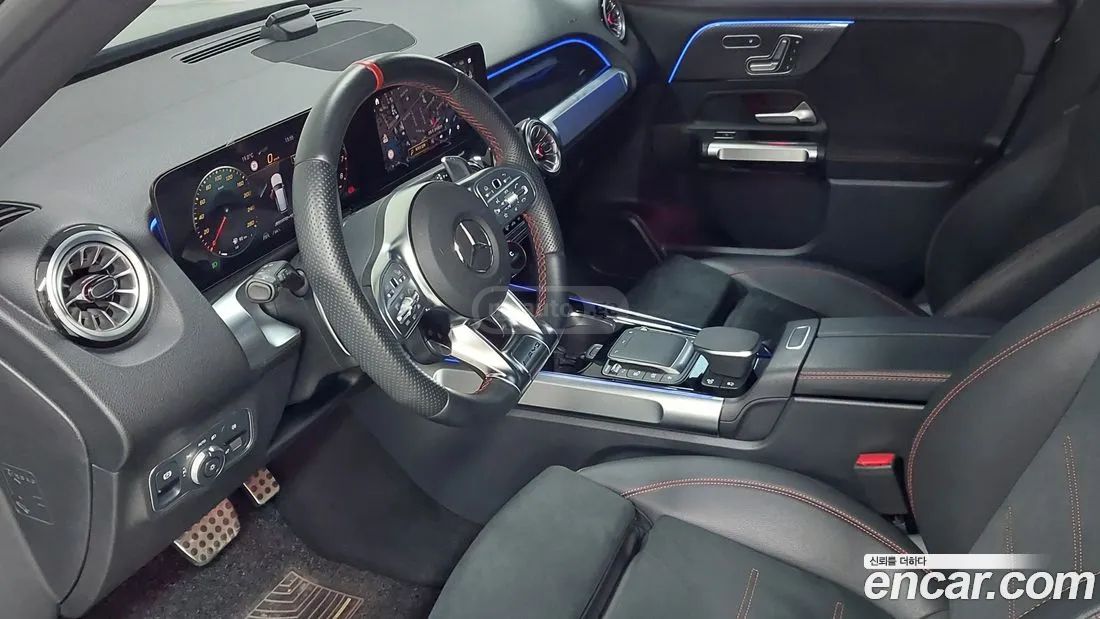 Mercedes-Benz GLB 35 AMG 2023 — миниатюра 9