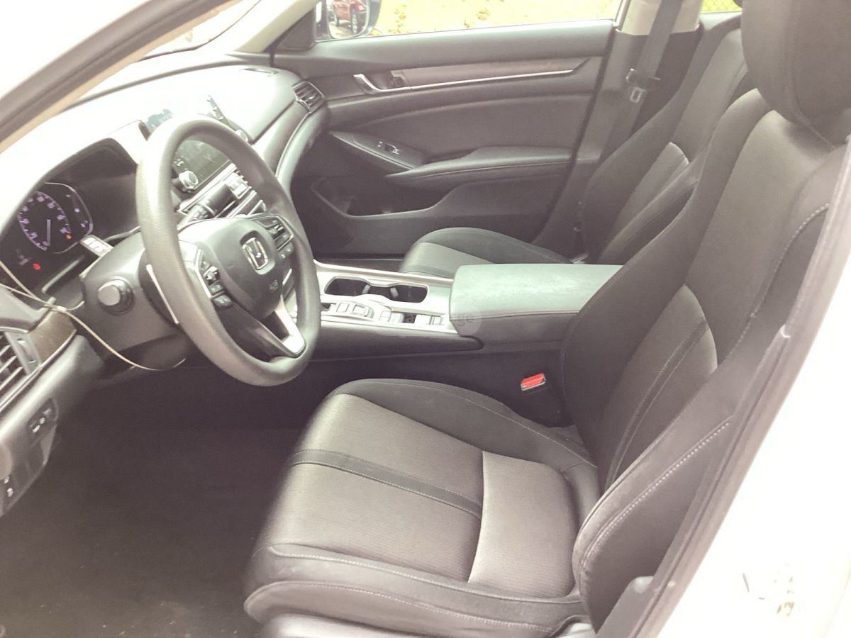 Honda Accord - фото 6