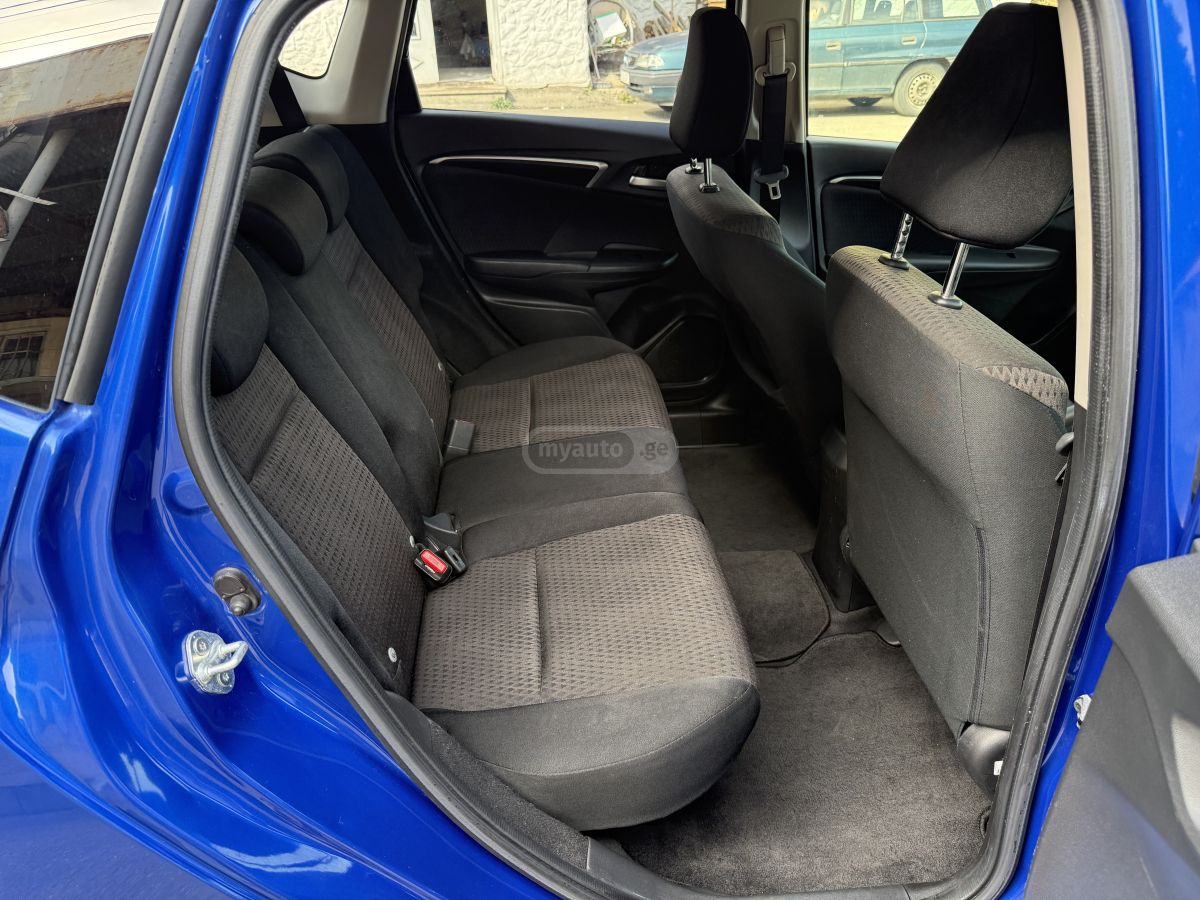 Honda FIT - фото 10