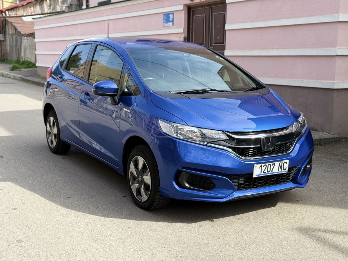 Honda FIT - фото 3