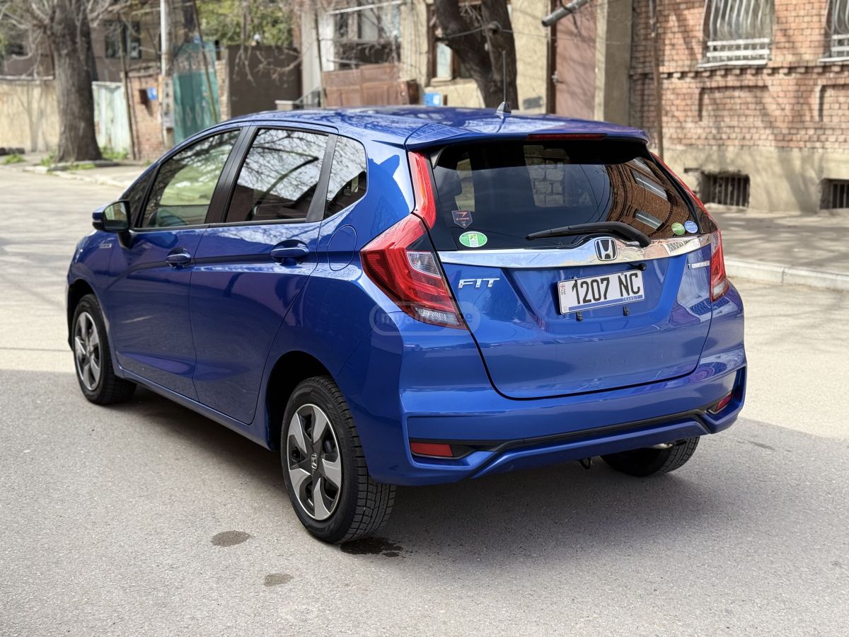 Honda FIT - фото 4