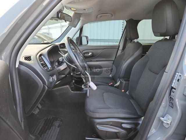 Jeep Renegade - фото 7