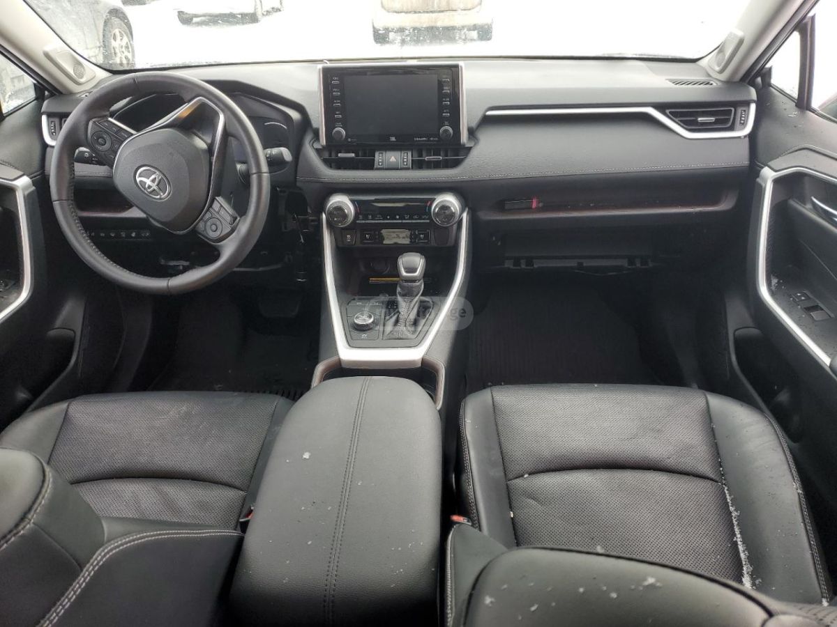 Toyota RAV 4 - фото 8