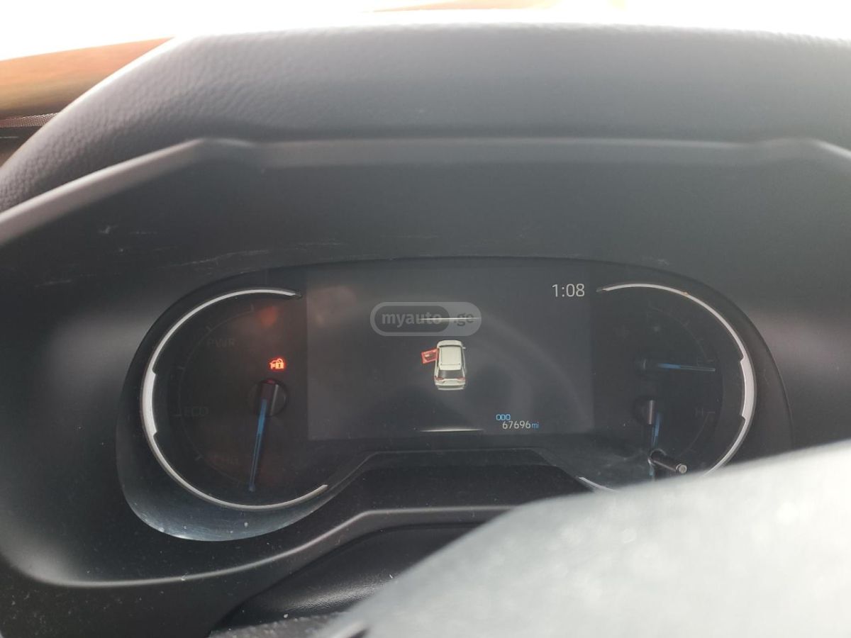 Toyota RAV 4 - фото 9