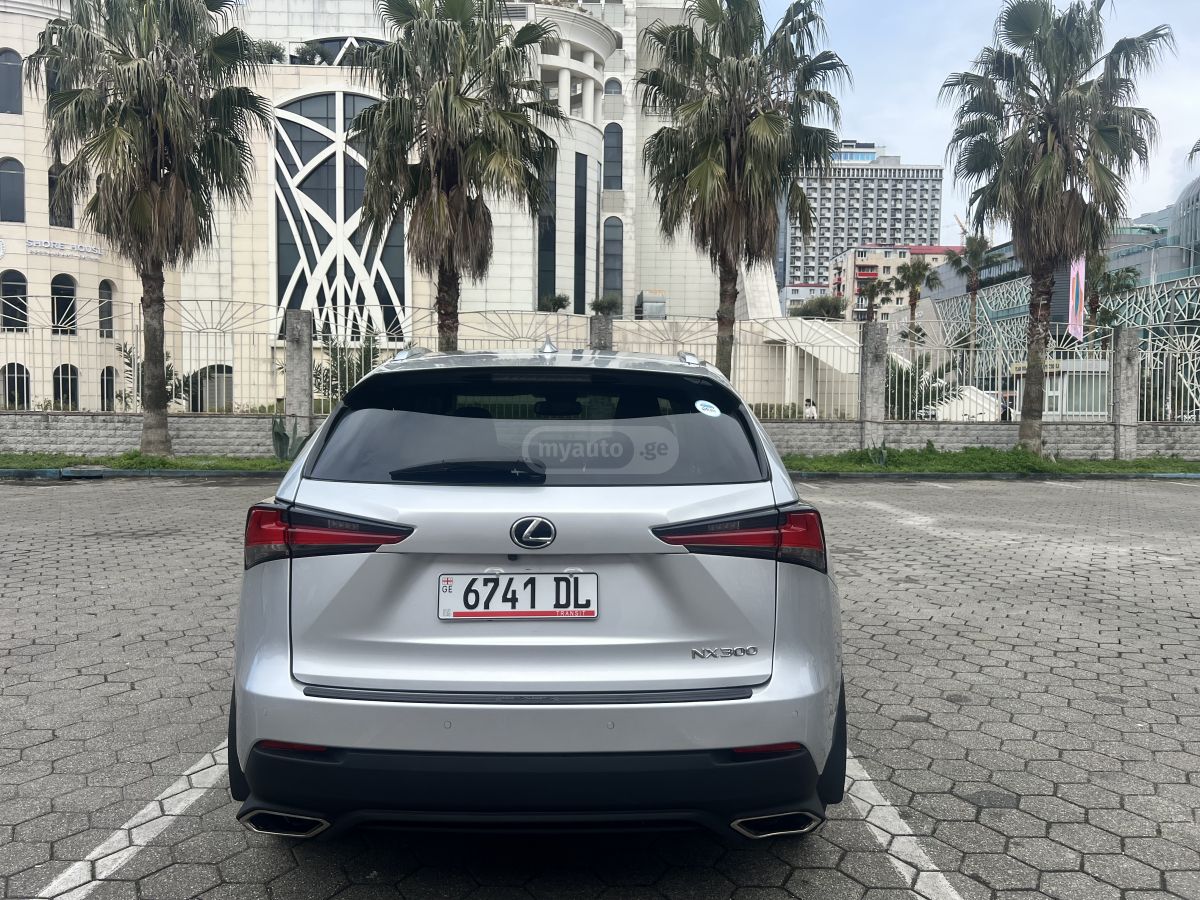 Lexus NX 200 - фото 6