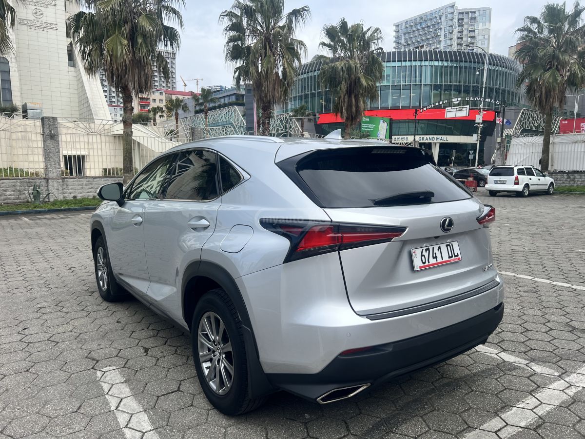 Lexus NX 200 - фото 7