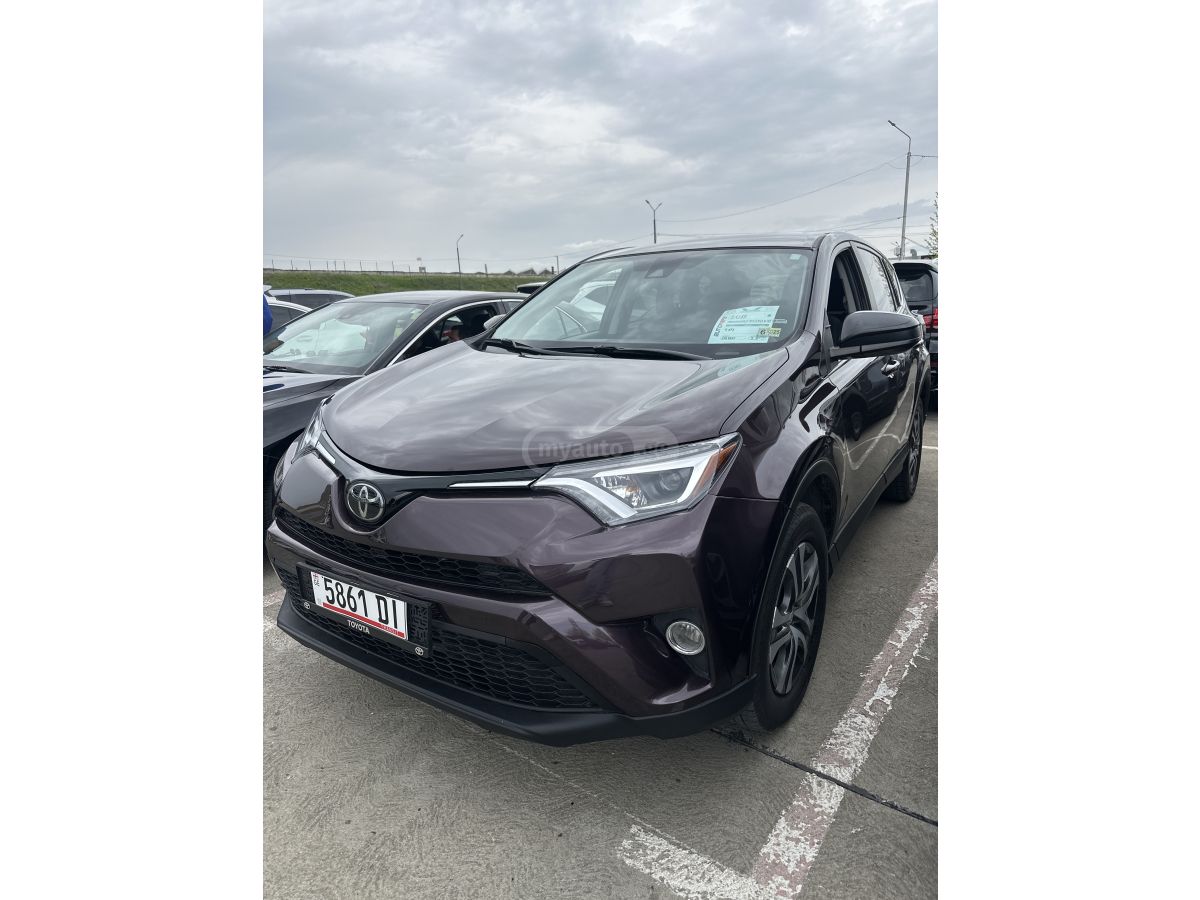 Toyota RAV 4 - фото 8