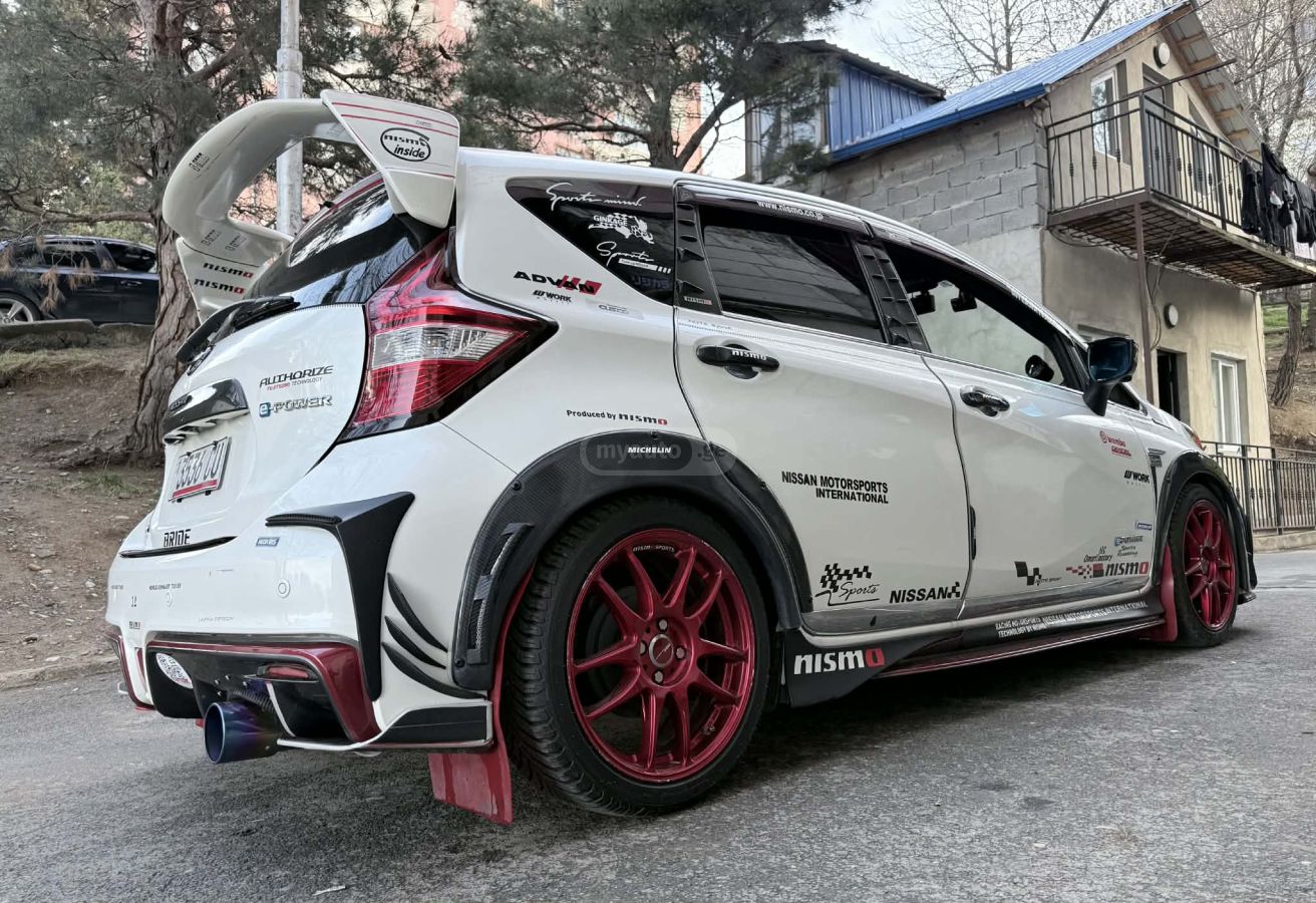 Nissan Note - фото 1