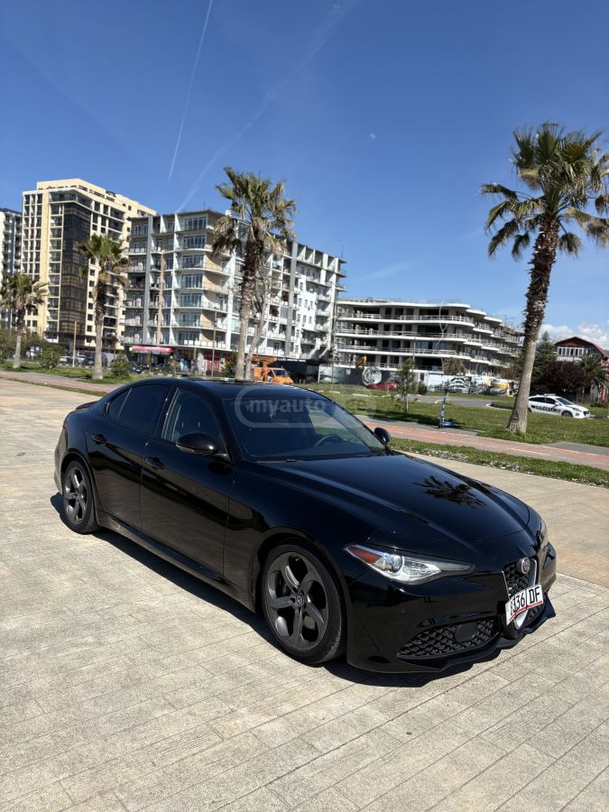 Alfa Romeo Giulia - фото 5