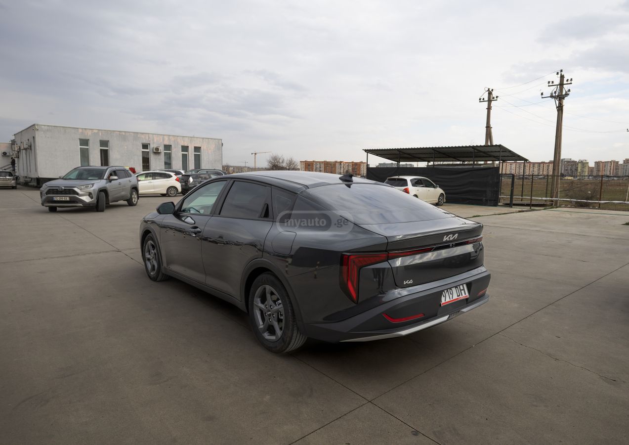 Kia Kia K4 — миниатюра 9