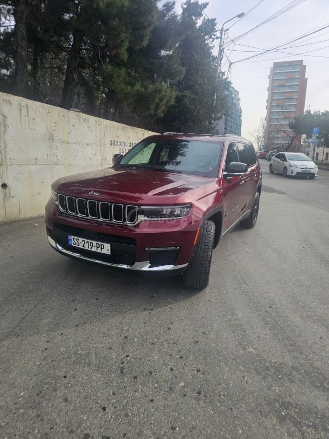 Jeep Grand Cherokee - фото 1
