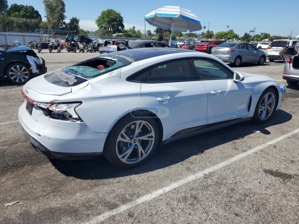 Audi GT — миниатюра 3