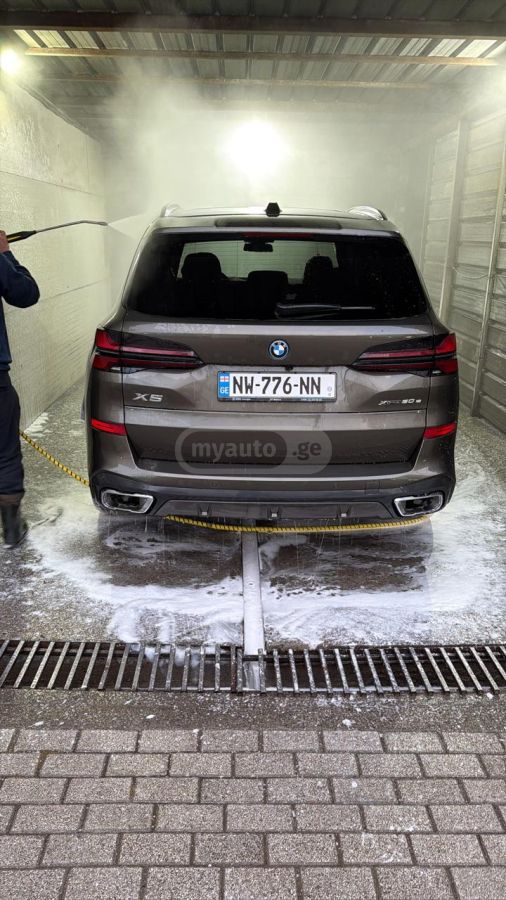 BMW 50e — миниатюра 5