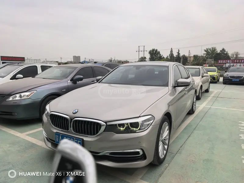 BMW 550 - фото 1