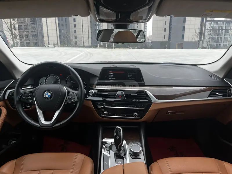 BMW 550 - фото 8