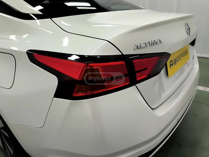 Nissan Teana 2021 — миниатюра 10